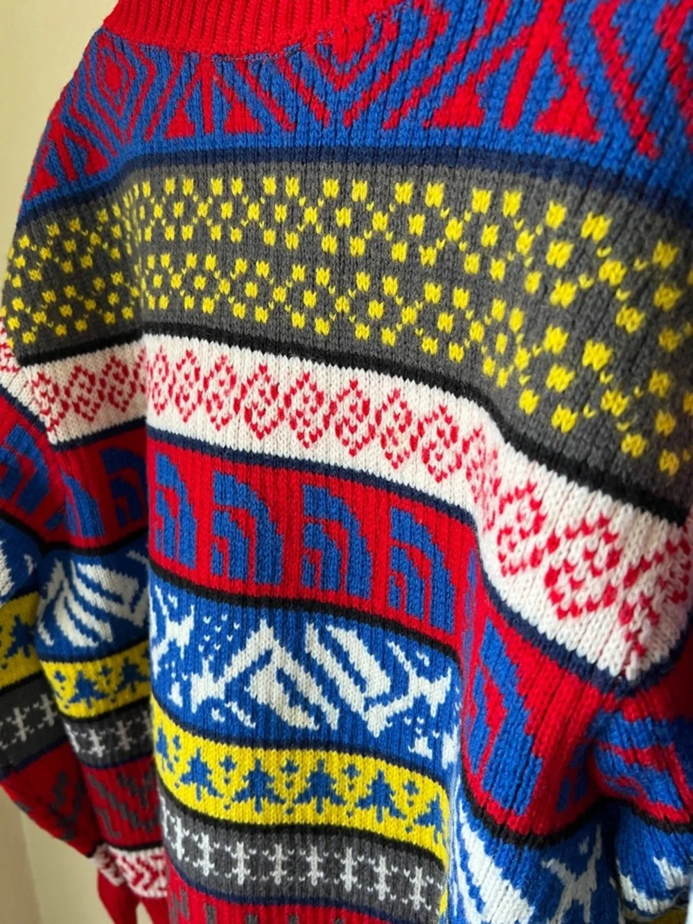 The north face vintage  wool knit fair isle style  collared sweater